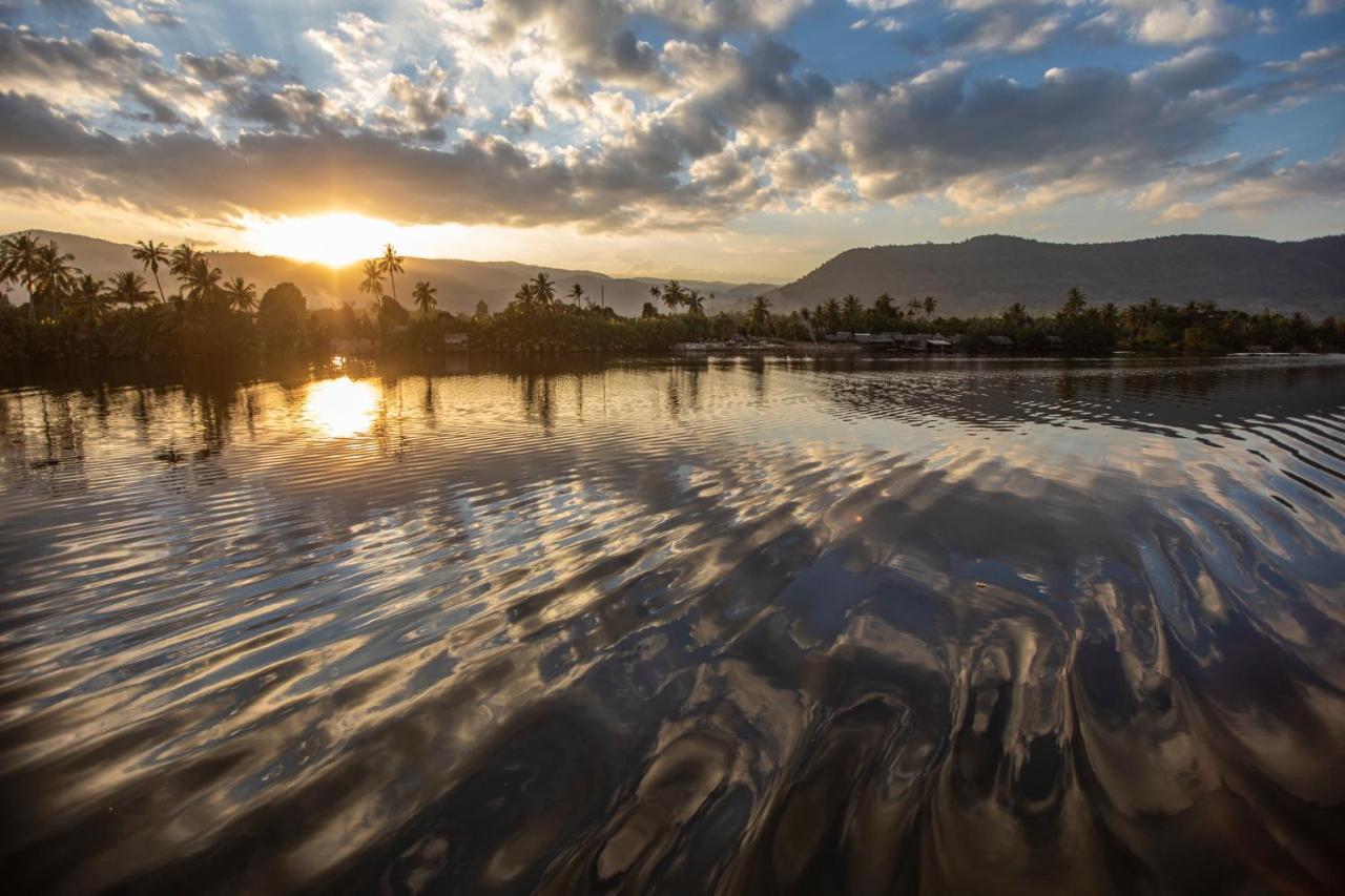 Sabay Beach Kâmpôt Zewnętrze zdjęcie